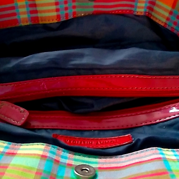 VTG Tommy Hilfiger fabric tote in red/green/yellow and blue plaid - Picture 6 of 8